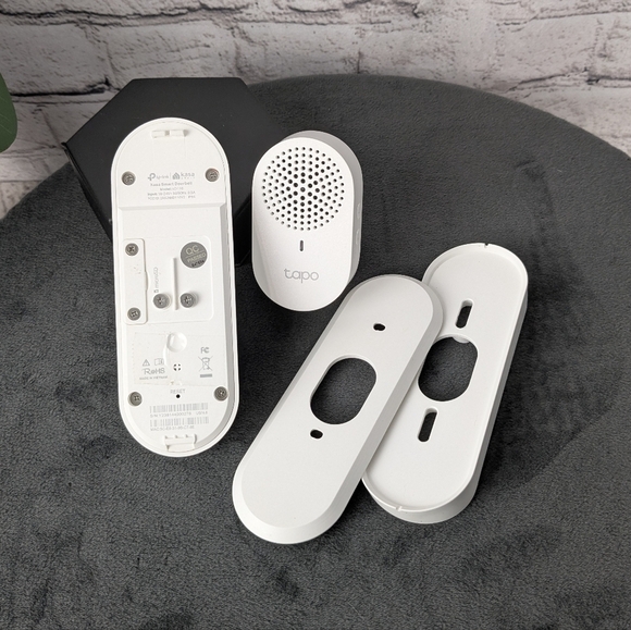 Kasa KD110 2K Smart doorbell w/ new chime, Hardwired 1080p HD 128GB max, tp-link - Picture 2 of 5